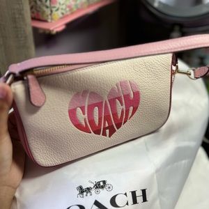 Coach Nolita 19 stripe heart motif
